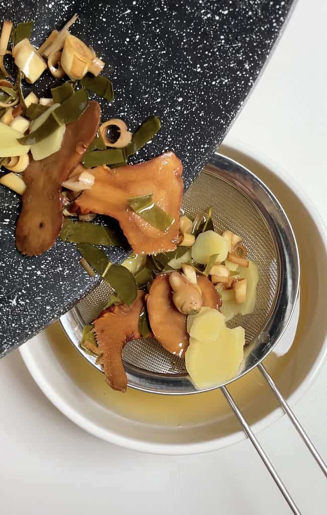 drain chicken feet marinate