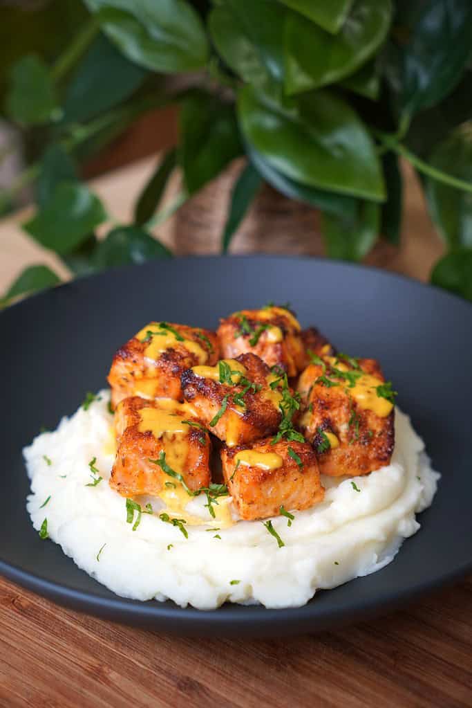 Air Fryer Salmon Bites