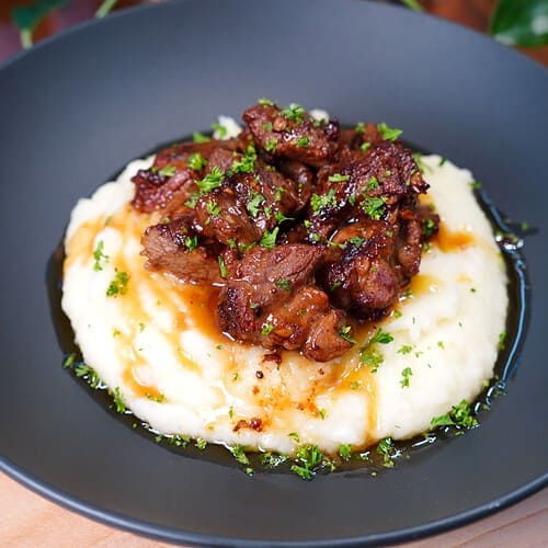 Steak Bites with Mashed Potatoes